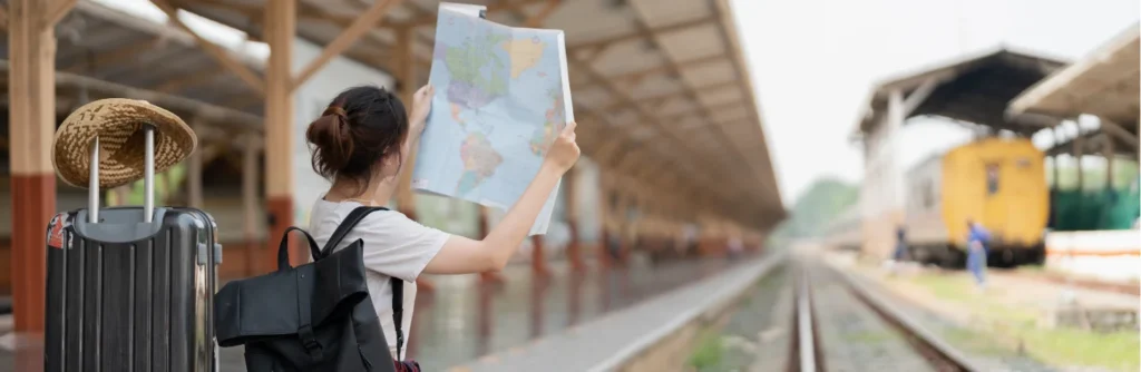 mujer con mapa