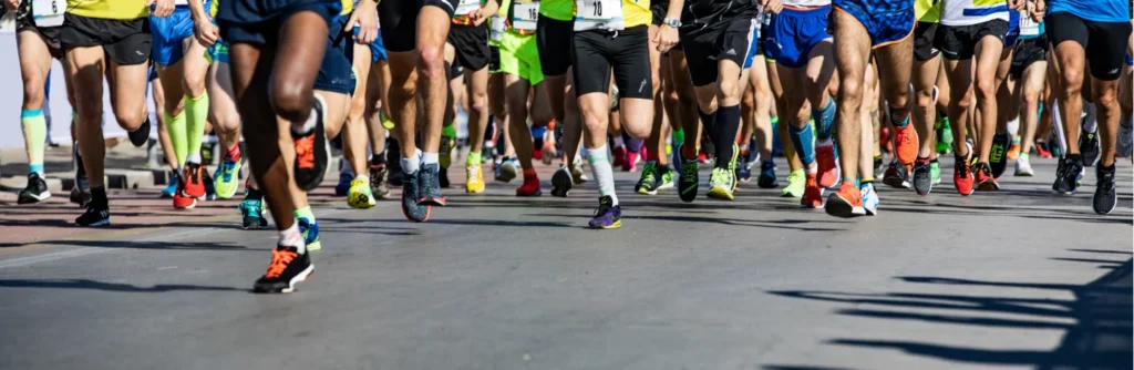 Maraton gente corriendo