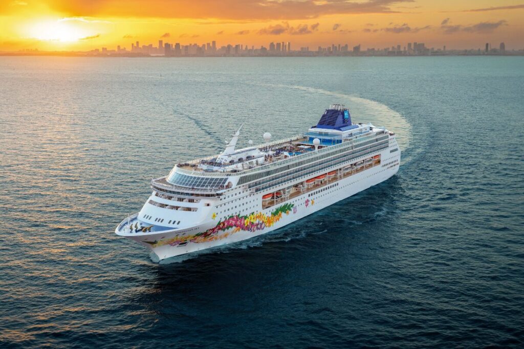 ncl sky por el mediterraneo