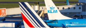 Cola de aviones KLM y AirFrance